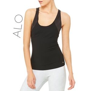 Alo Yoga Glance Black athletic top